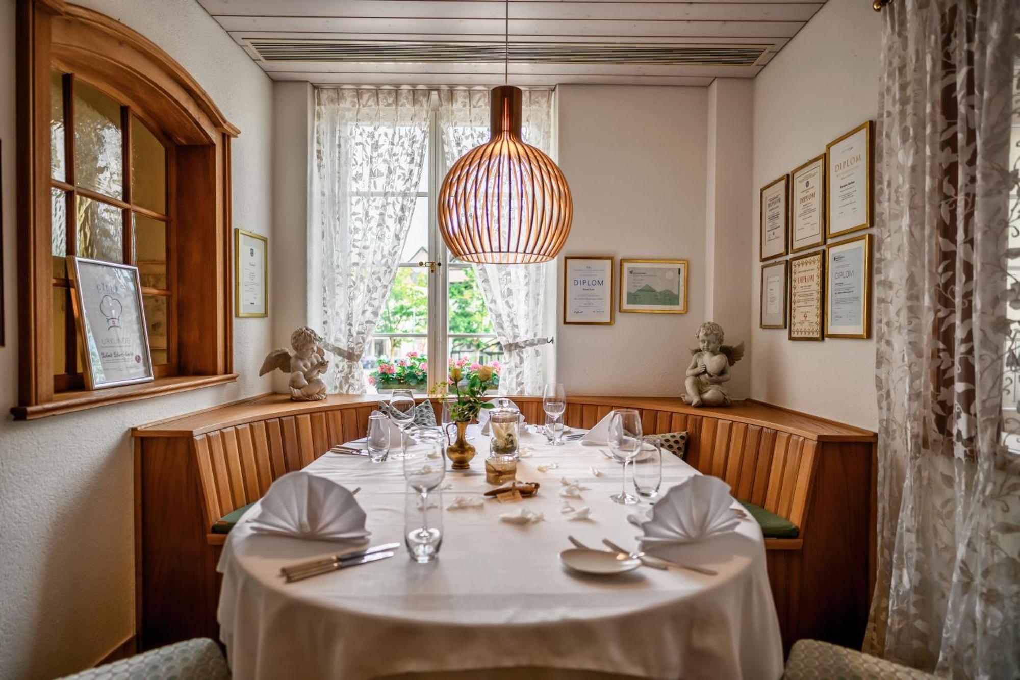 Hotel Landgasthof Schoenbuehl מראה חיצוני תמונה